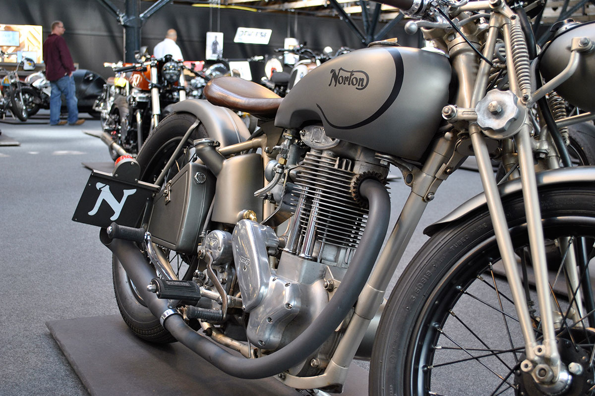 Custom motorcycle Norton