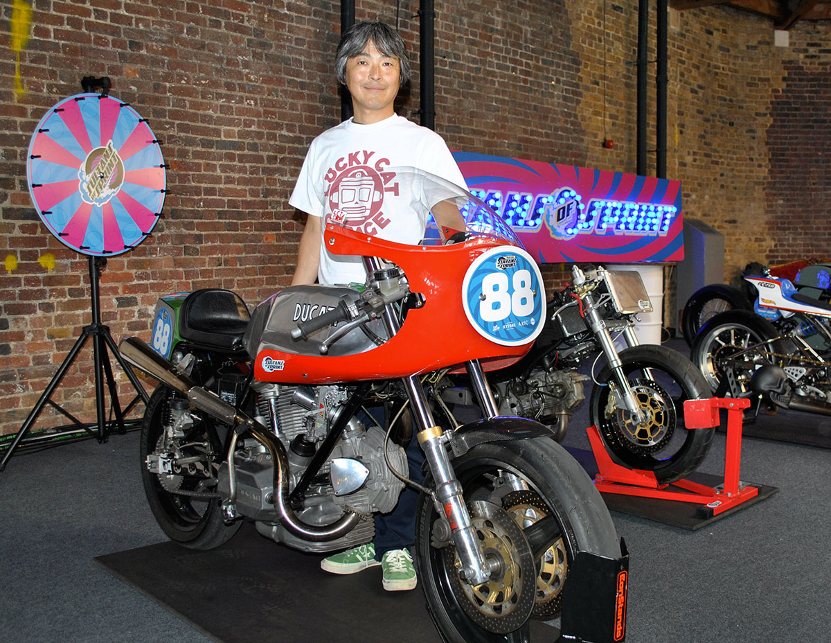 Ducati 900 MHR special