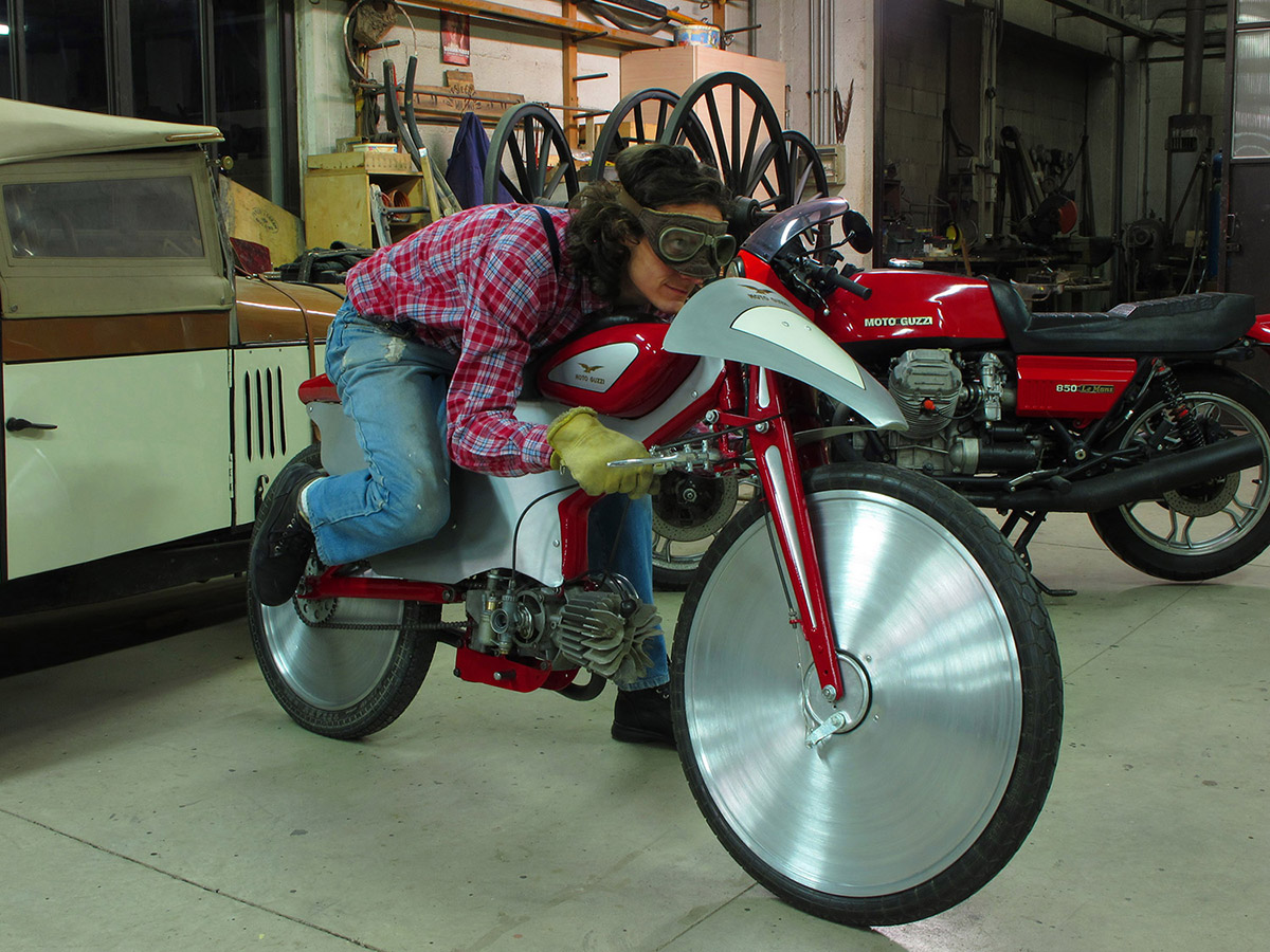 Guzzino da record café racer style