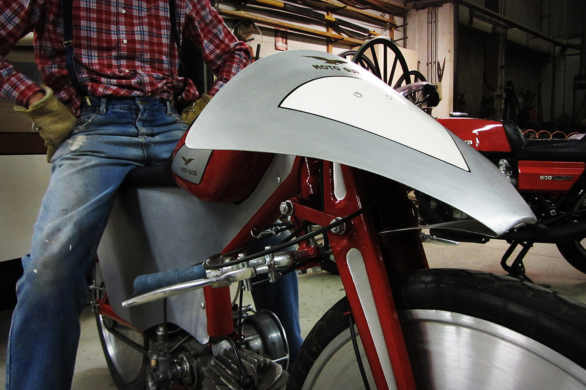 Guzzino da record café racer style