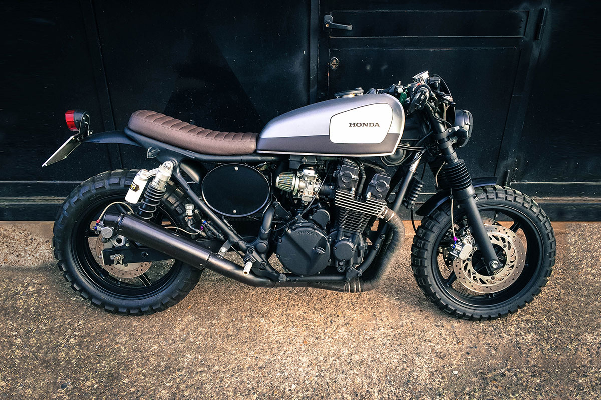 Honda Seven Fifty brat style