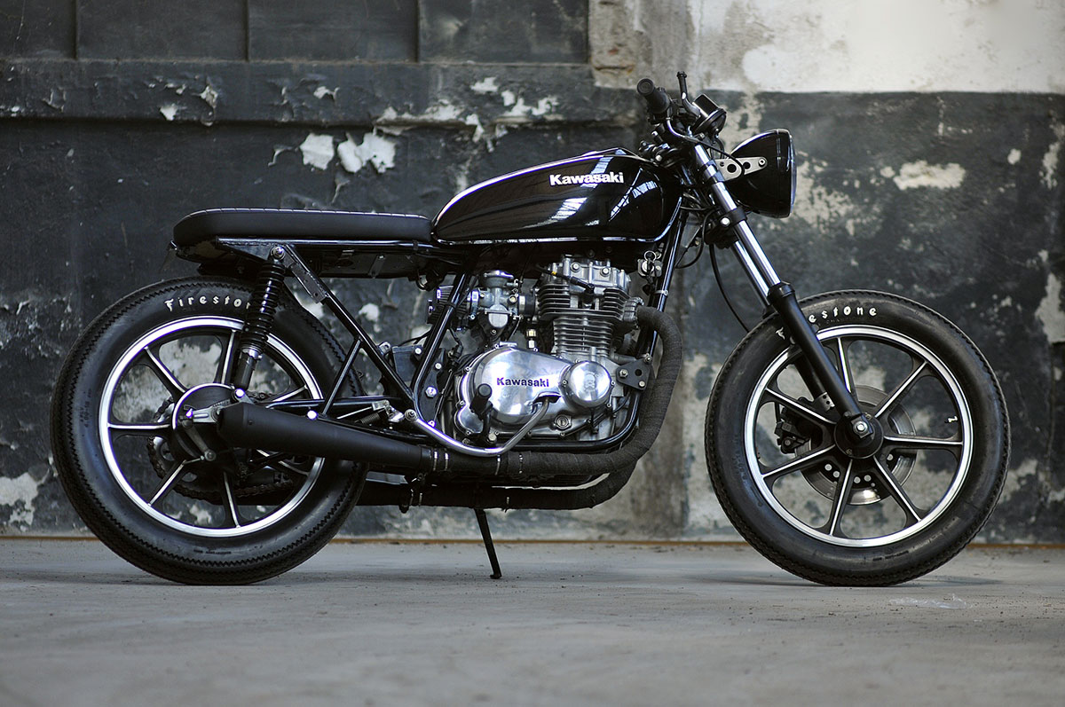 Kawasaki KZ400 brat style