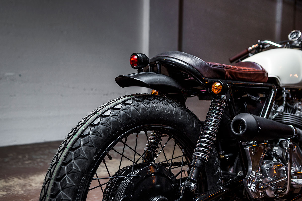 faretto posteriore norton commando