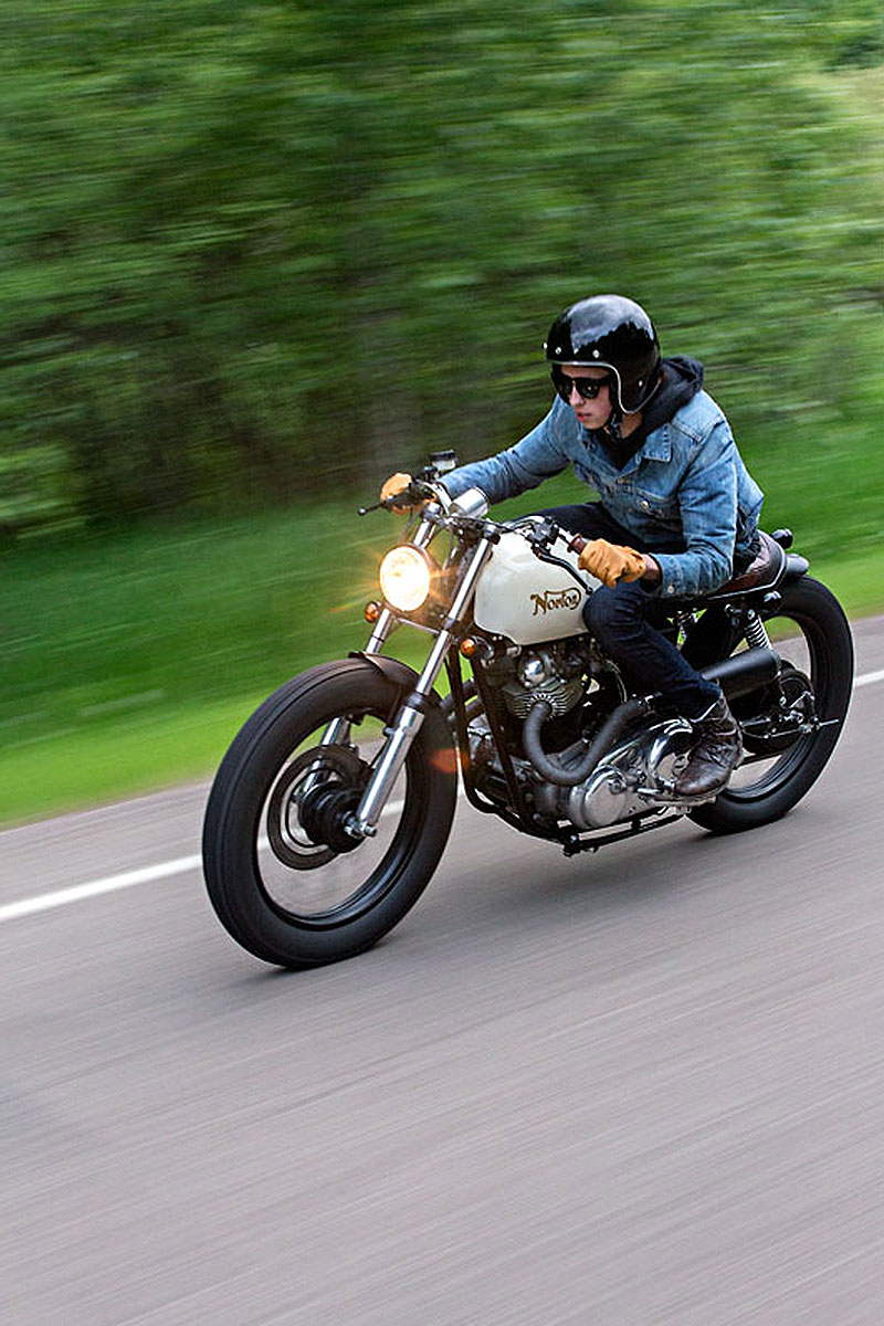 Norton Commando 850 brat style Norton Commando 850 brat style
