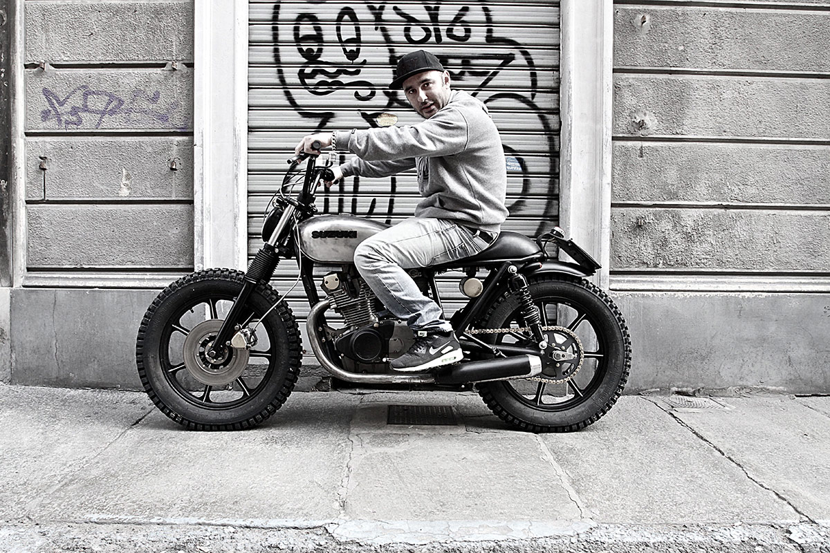 Suzuki GS 400 brat tracker