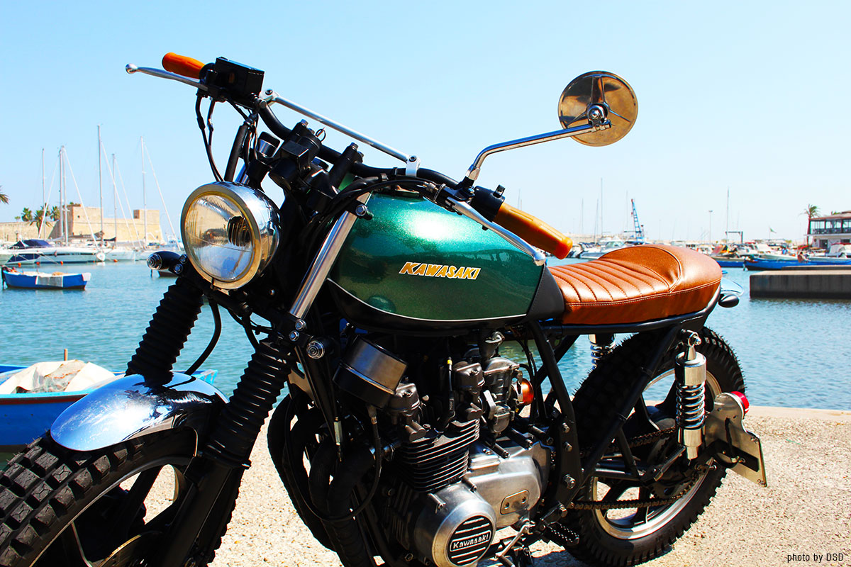 Kawasaki Z400 brat tracker