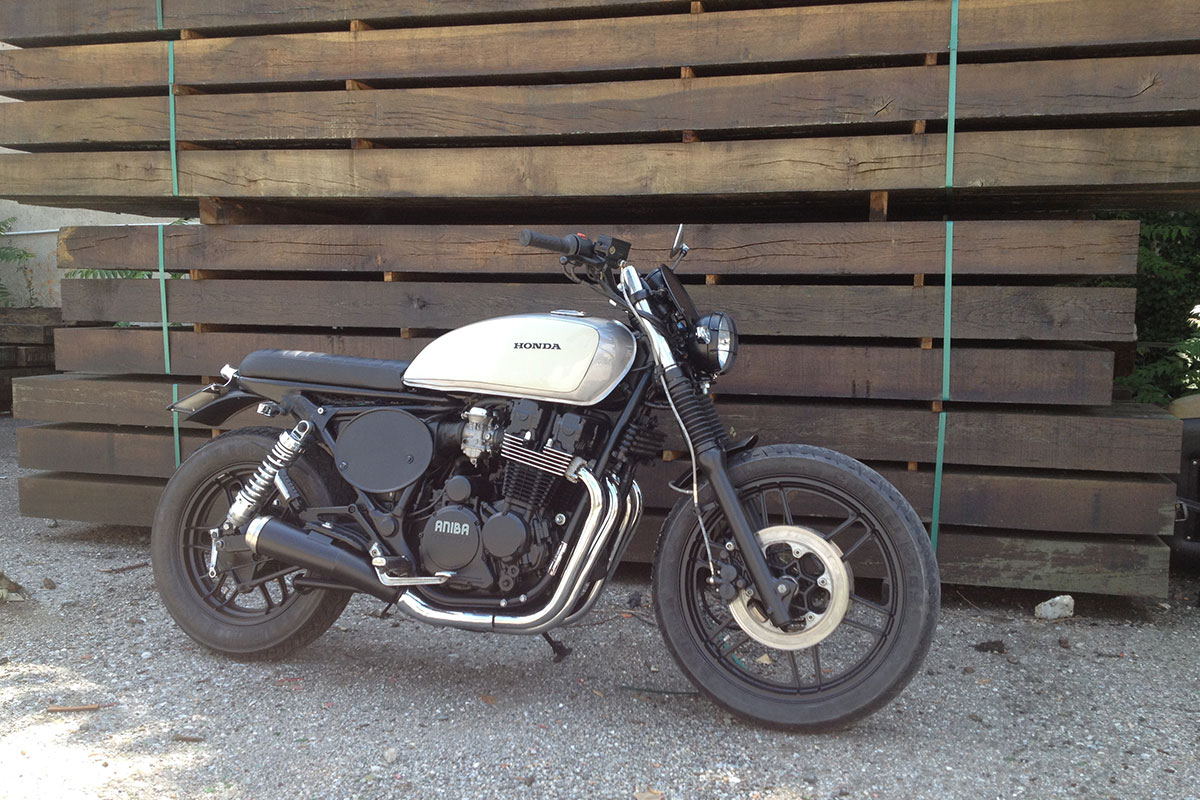 Honda CB650 Nighthawk brat style