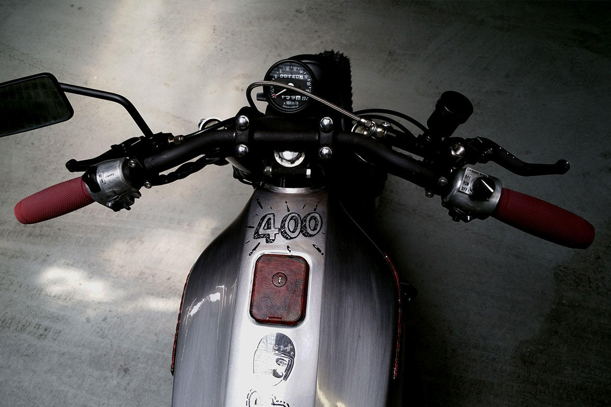 manubrio Kawasaki Z400 brat style