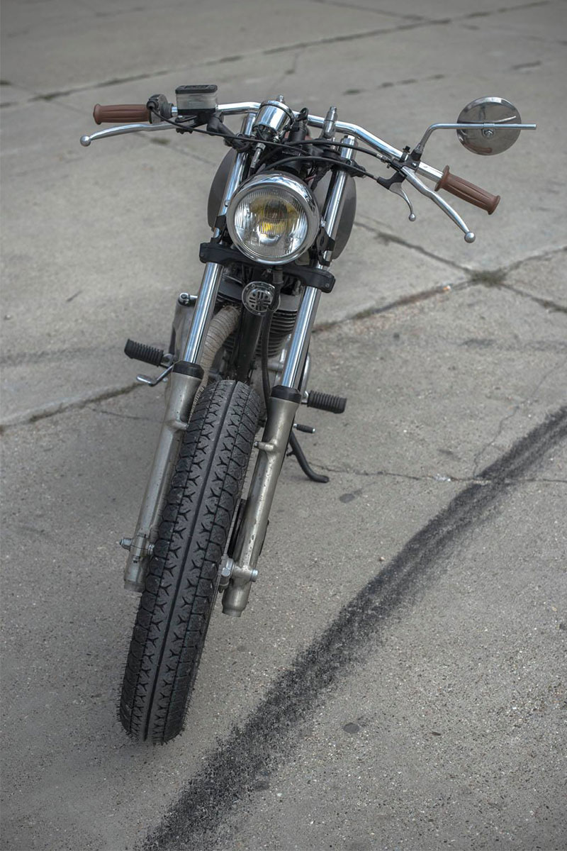 GN400 brat bobber