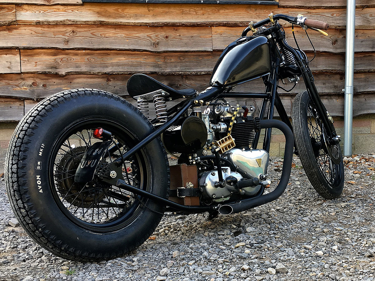 Triumph Thunderbird 6T bobber