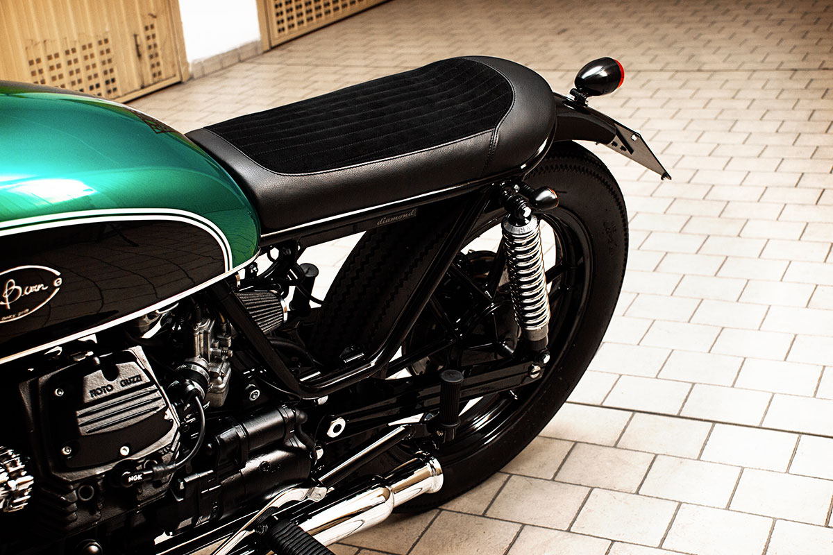 Moto Guzzi V35 brat style