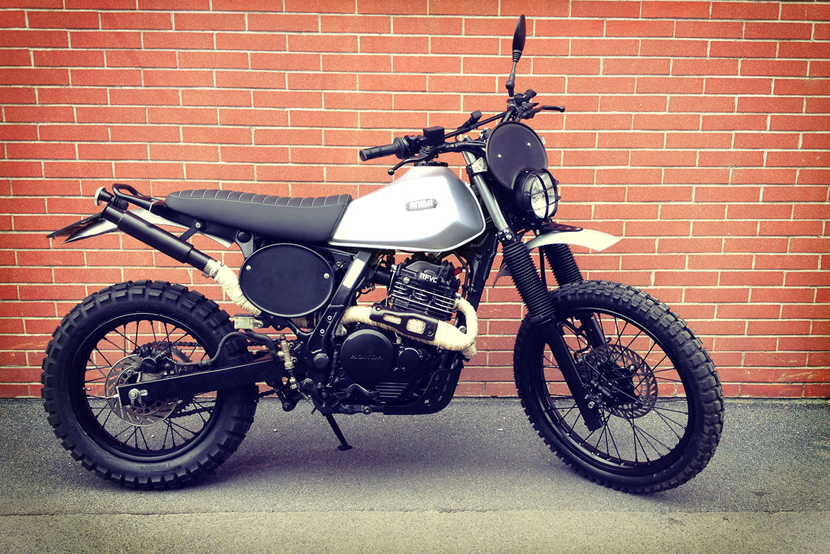 Honda Dominator scrambler