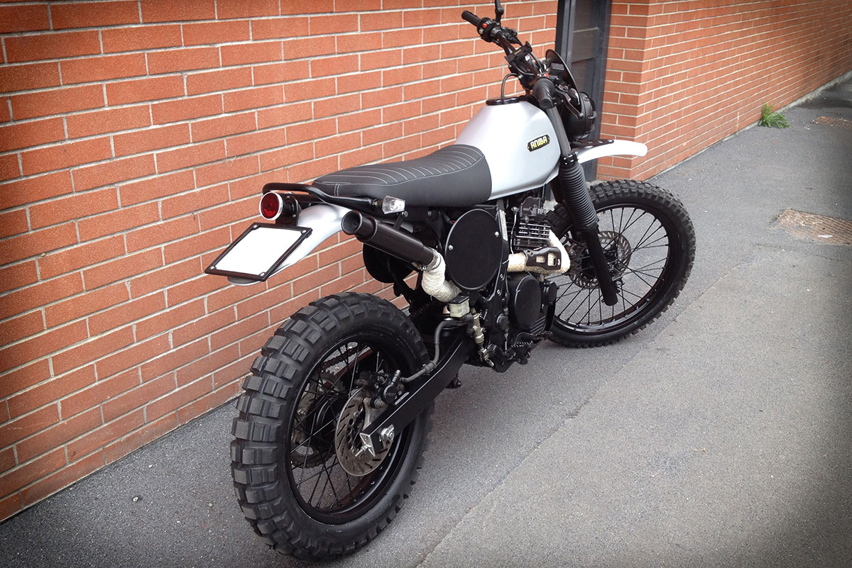 Gomme Honda Dominator scrambler