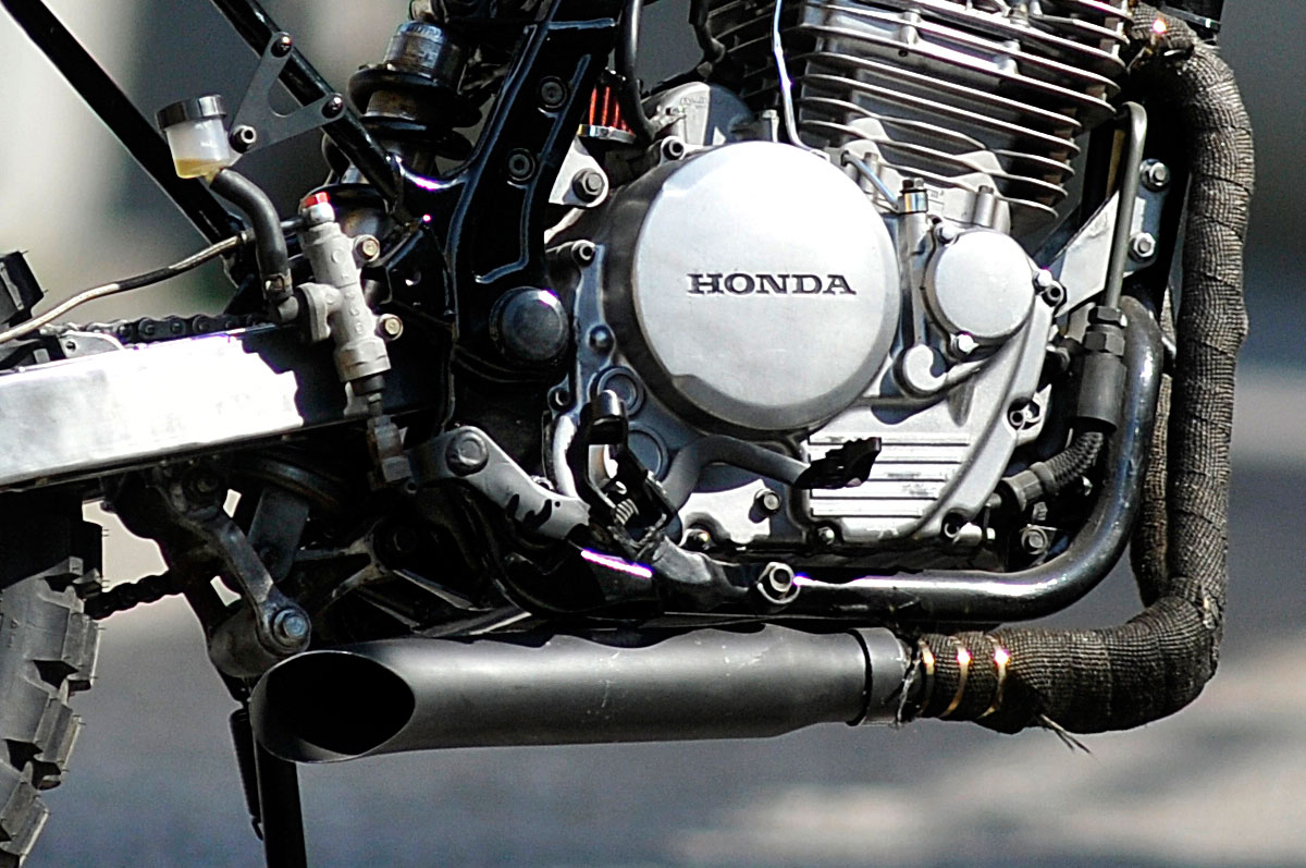 Scarico Honda Dominator brat scrambler