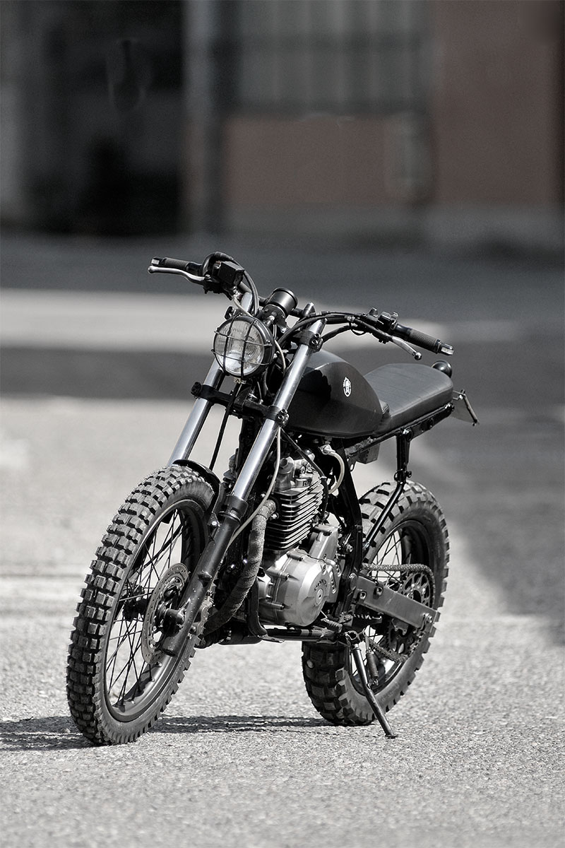 Honda Dominator brat scrambler