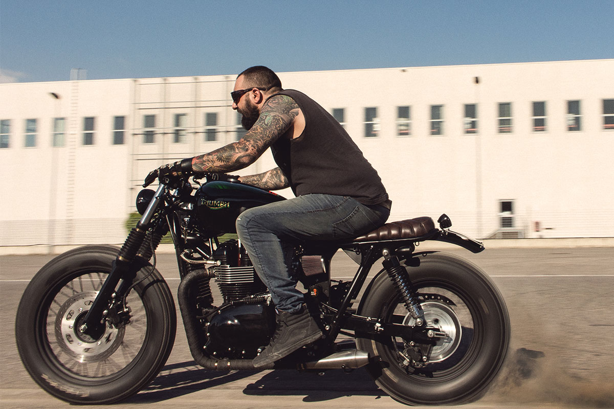Triumph Bonneville brat cafè racer