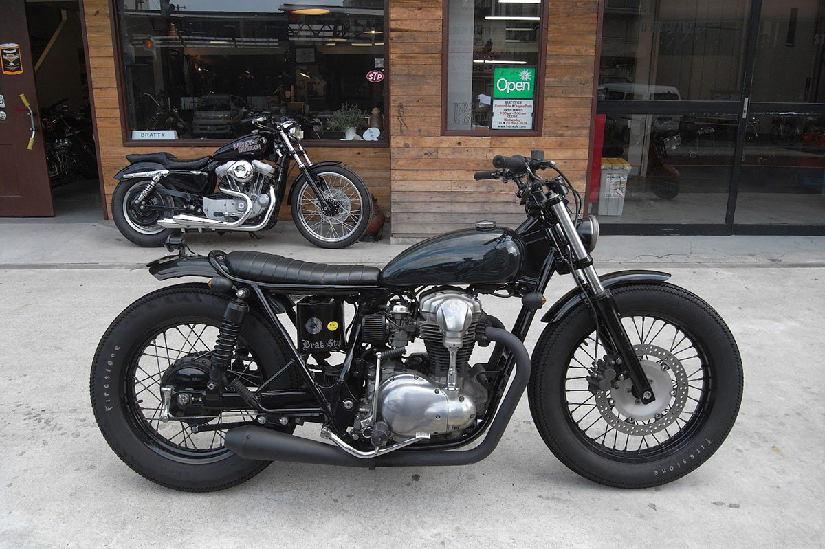Kawasaki W650 Brat Style Tokyo